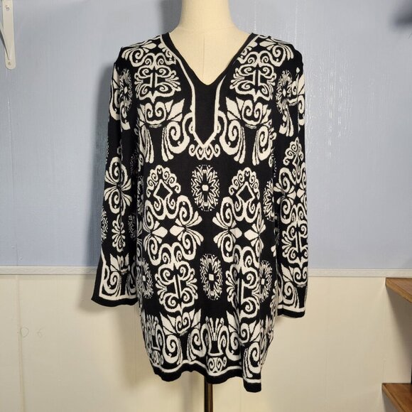 JM Collection Woman 1X Black White Print V Neck 3/4 Sleeve Cozy Winter Sweater - Picture 1 of 9